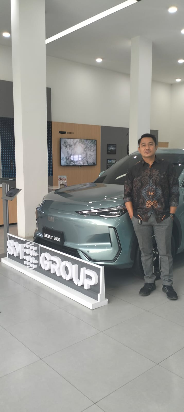 Rasyah Geely Profile 2